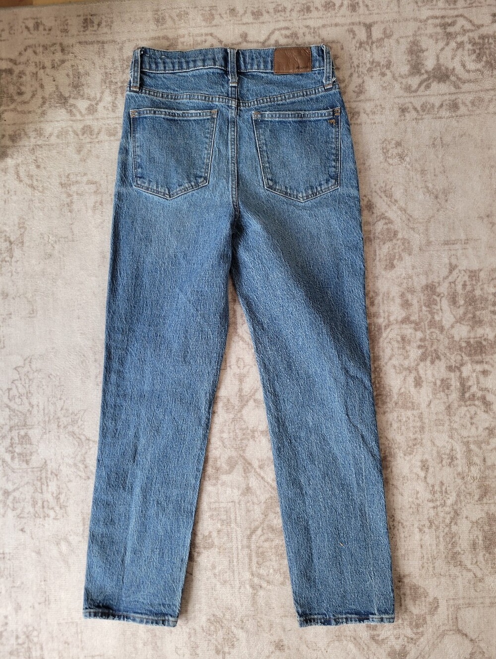 Madewell Women 25 Classic Straight Jeans High Rise Medium Wash Light Distressing - Picture 6 of 7